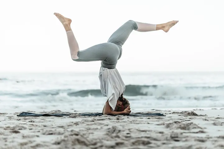 Luisa Harisch Schwangerschaftsyoga Rückbildung — yoga-studio in Schwabing, München — 3
