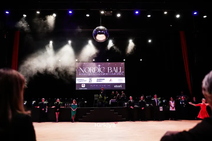 Nordic Ball — Functional Training i Saralyst, Aarhus
