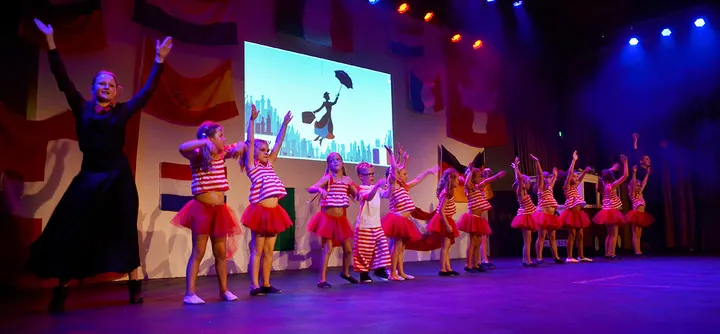 Nikky's Dance Stadspodium GO — dans-studio in Leerdam-Oost, Leerdam — 3