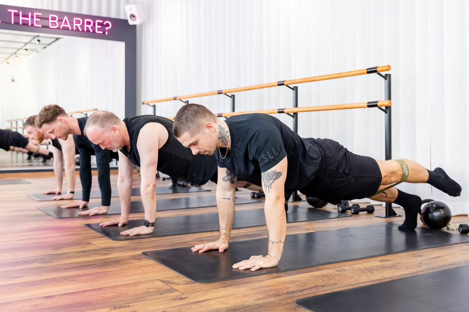 FEEL THE BARRE - Friedrichshain — barre-studio i Berlin — 2