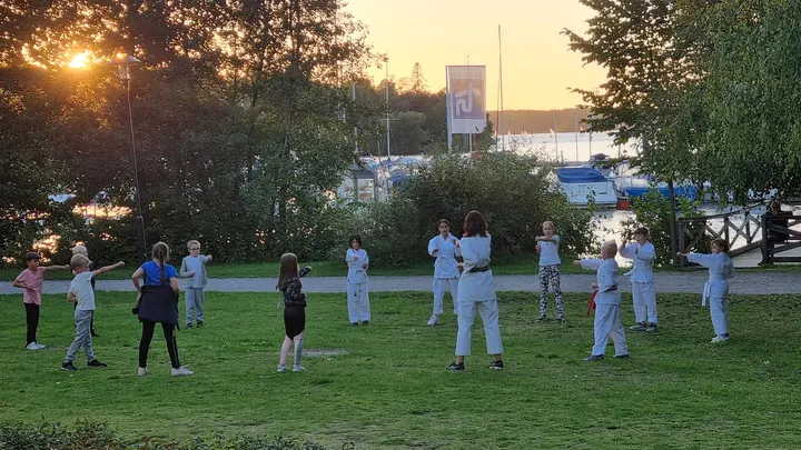 Karateklubben Glädjen, Shotokan — martial arts-studio i Hägersten, Hägersten