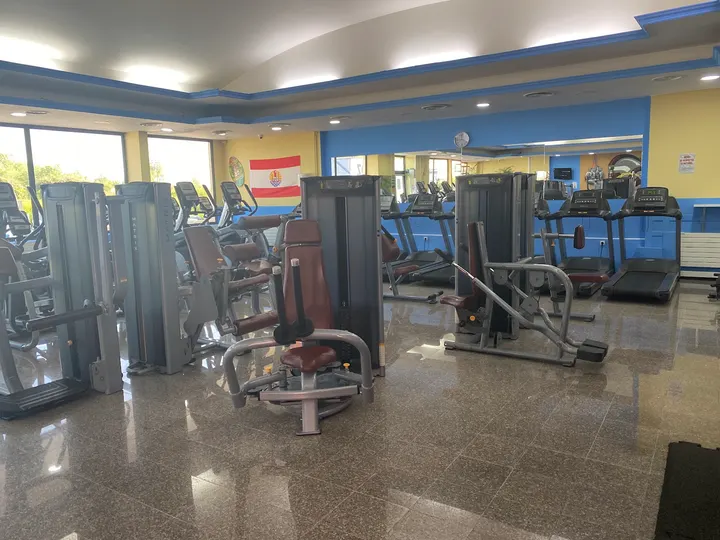 Tahiti Fitness — salle de fitness-studio à Neuilly-sous-Clermont — 4
