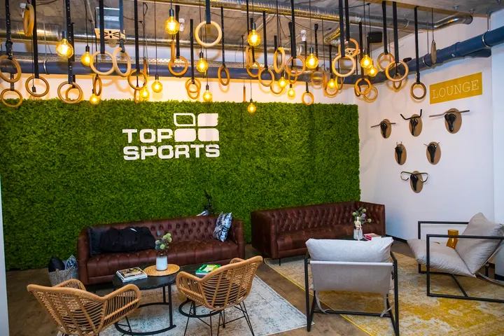 Top Sports Fitness Stuttgart-Degerloch — Fitnessstudio in Degerloch, Stuttgart