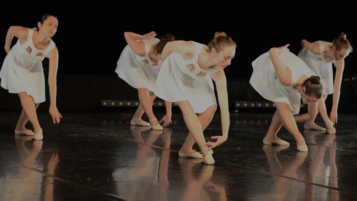 Chaperon Isabelle — Danse à Clos Pré Renault, Orléans