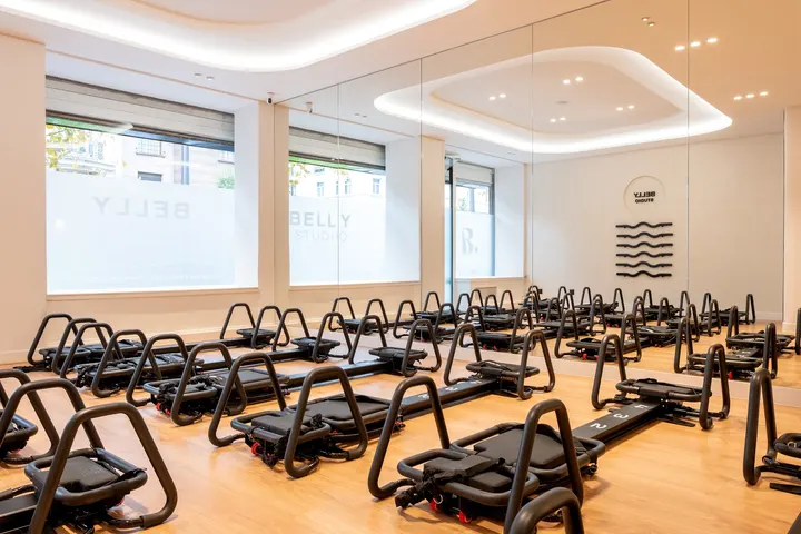 Belly Studio Av. Stéphane Mallarmé — Lagree à Paris 17e Arrondissement, Paris