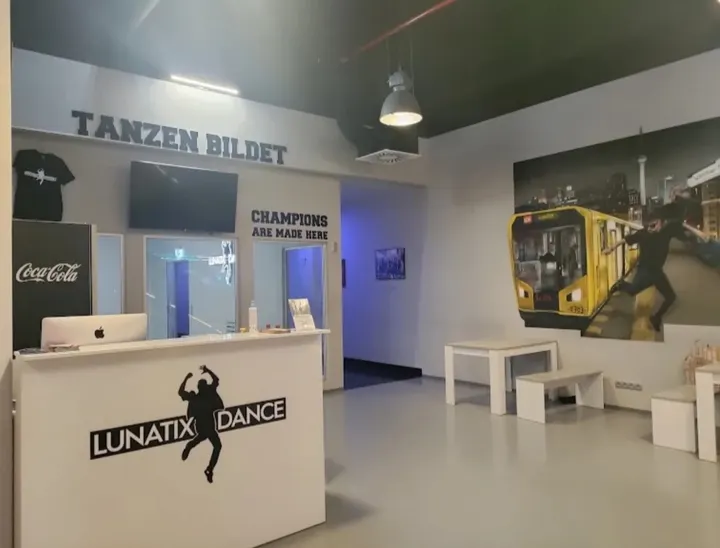 Lunatix Dance Base East — tanz-studio in Friedrichshain, Berlin — 2