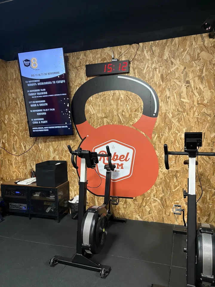 Rebel Gym Madrid — Estudio de fitness en Chamberí, Madrid