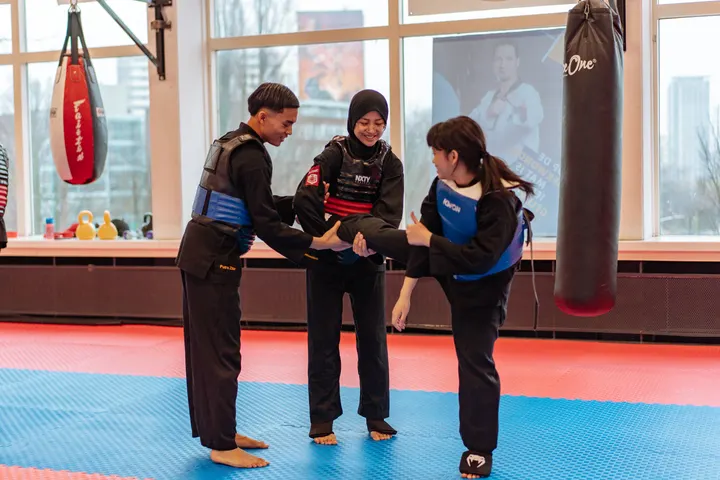 Pencak Silat Merpati Putih Nederland — vechtsport-studio in Escamp, Den Haag — 3