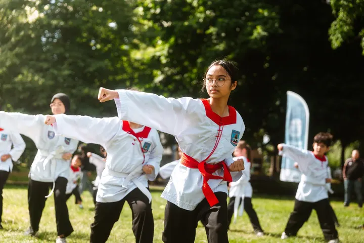 Pencak Silat Merpati Putih Nederland — vechtsport-studio in Den Haag — 6