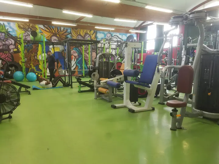 Centre Sportif Louis Thevenet — salle de fitness-studio à Clermont-Ferrand — 3