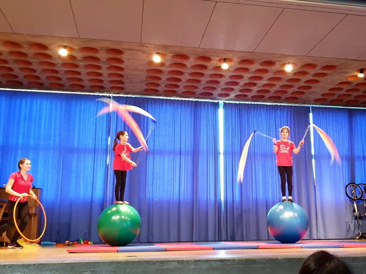 Zirkus Mega Spinati — turnen-studio in Pforzheim — 5