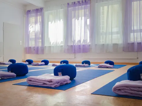Yoga Zentrum Bala-Shanti — Yoga in Schwetzingerstadt, Mannheim