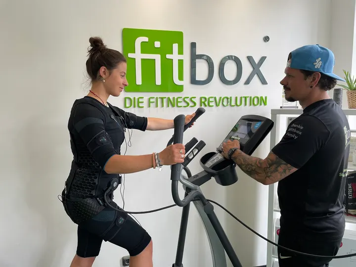 EMS Training fitbox Hamburg Schnelsen — ems-training-studio in Hamburg — 5
