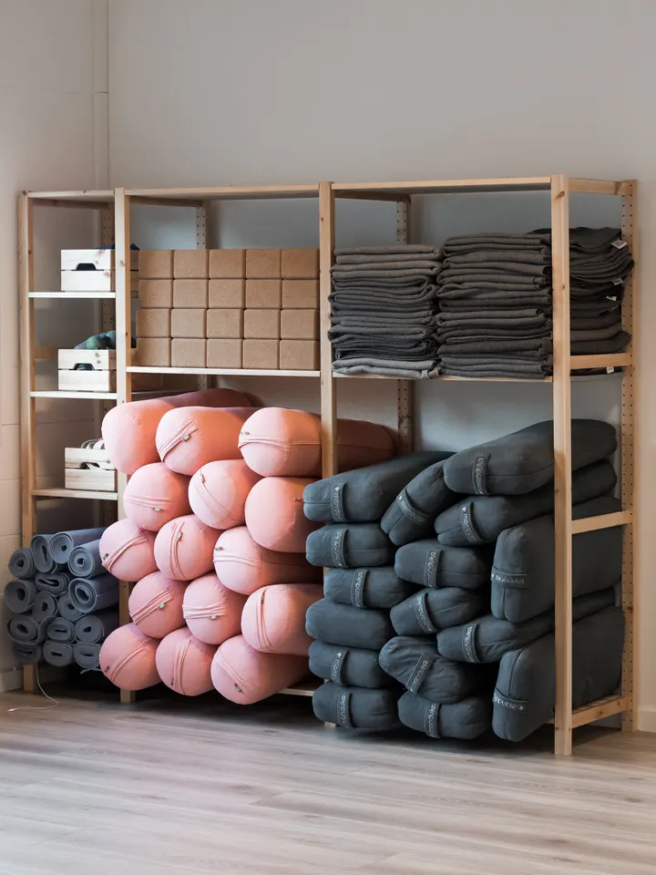 Yoga Flow By Gita Martinsone — yoga-studio i Sentrum, OS — 3