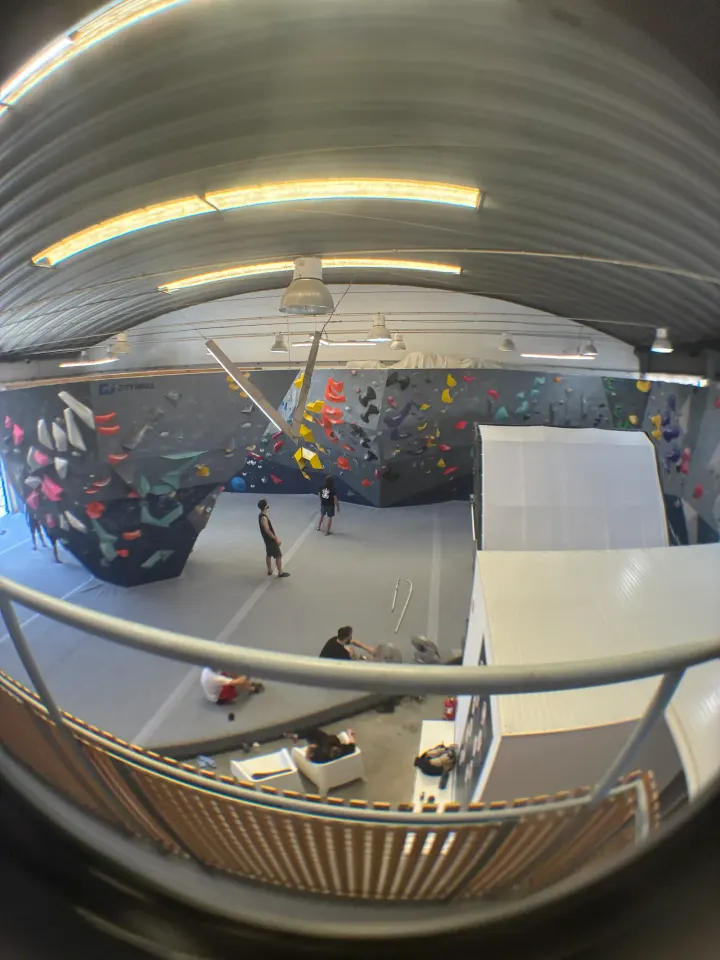CRUX — escalada-studio em Bairro Verde, Cascais — 2