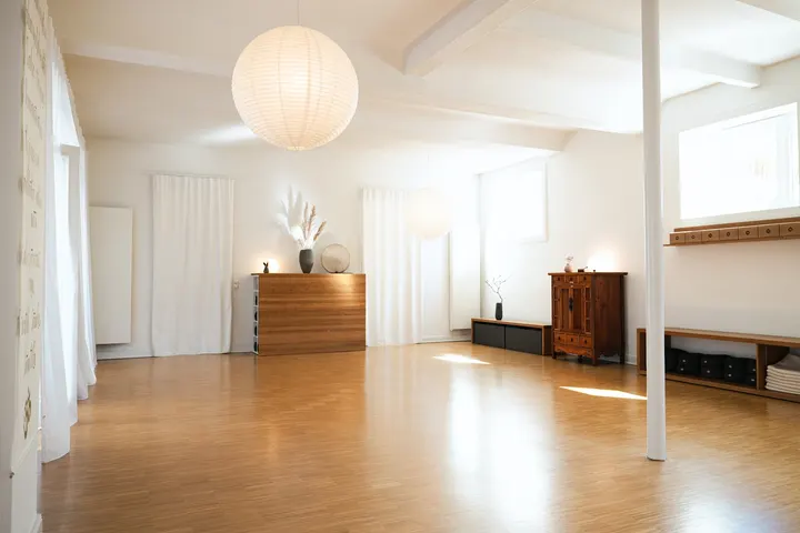 Yoga im Hof Studio — Yoga in Barmbek-Süd, Hamburg