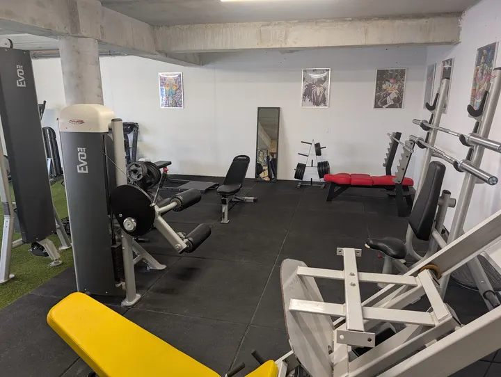 Le Gym — salle de fitness-studio aux Mathes — 3