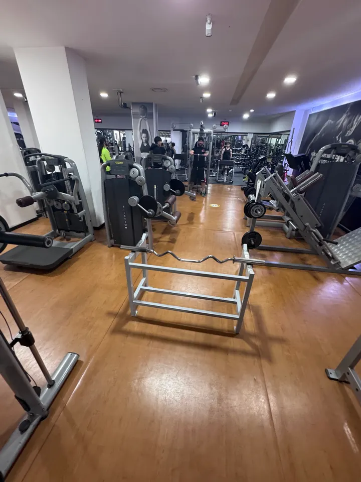 Metropolis Fitness Center — palestre-studio a Marcianise — 3