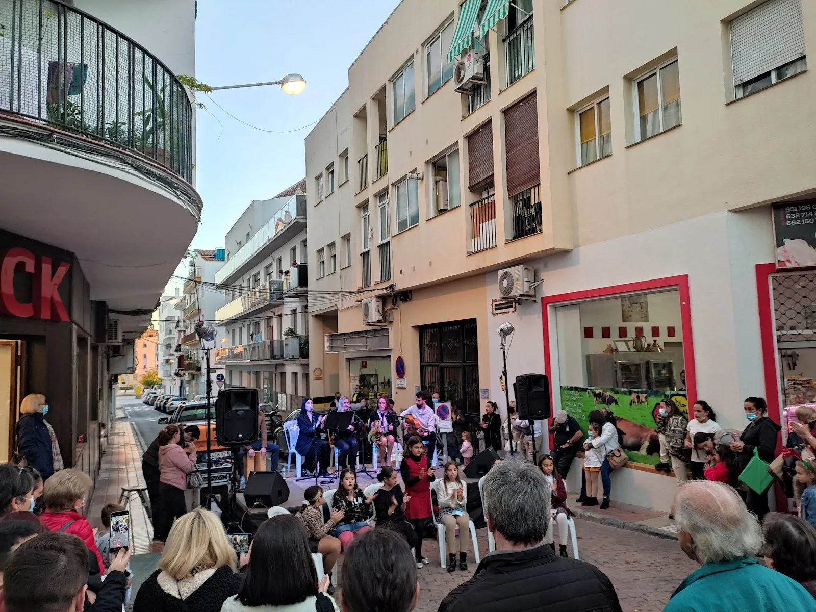 Escuela Flamenco Marta Álvarez, Escuela Famenco de Andalucía — baile-studio en Marbella — 4