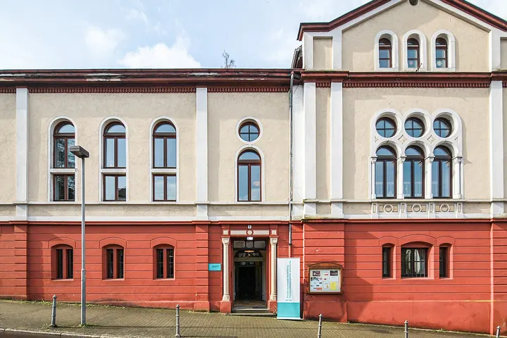 PURNATVA YOGA — Yoga in Altstadt, Heidelberg