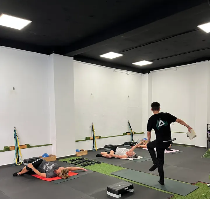 Fortaleza Readaptación Física — pilates-studio en Alicante — 3