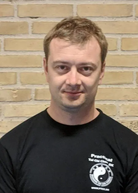 Wu Guan / Lyngby Tai Chi Chuan — martial arts-studio i Fortunen, Kongens Lyngby