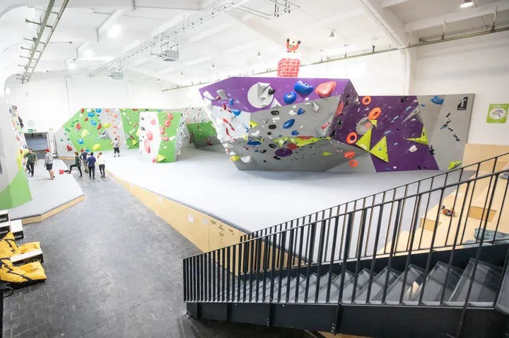 Boulder Base Bremen — Klettern in Walle, Bremen