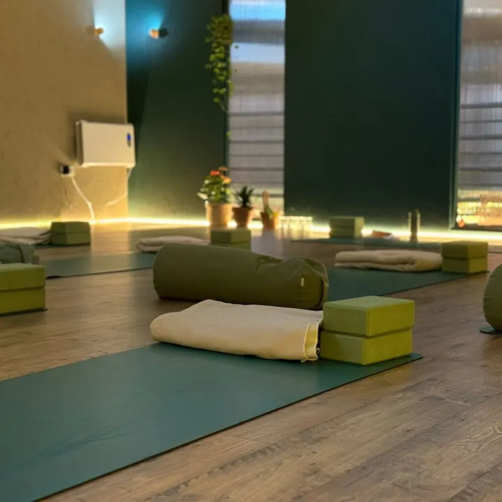 Intra- Intra-, Willway St, Bristol BS — yoga-studio in Redcliffe, Bristol — 2