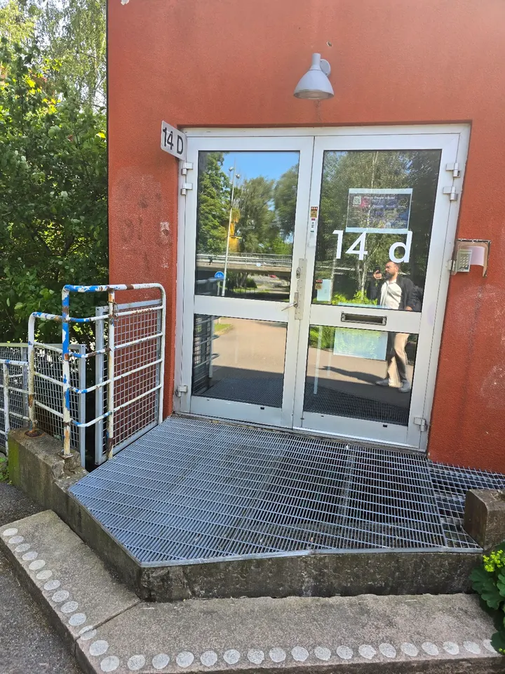 Bachata I Dansskola I Fuego Dance School — dans-studio i Guldheden, Göteborg — 2