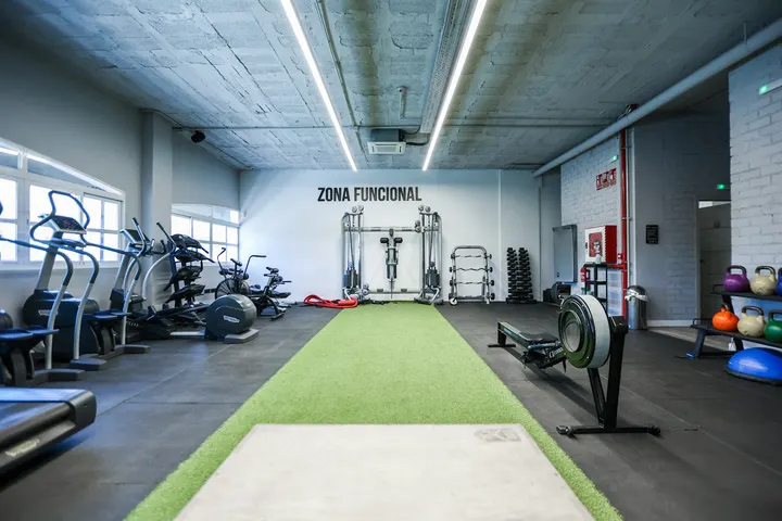 Sol Beach Fitness Lifestyle Avda de Mijas (Mijas costa) — estudio de fitness-studio en Las Lagunas de Mijas — 3