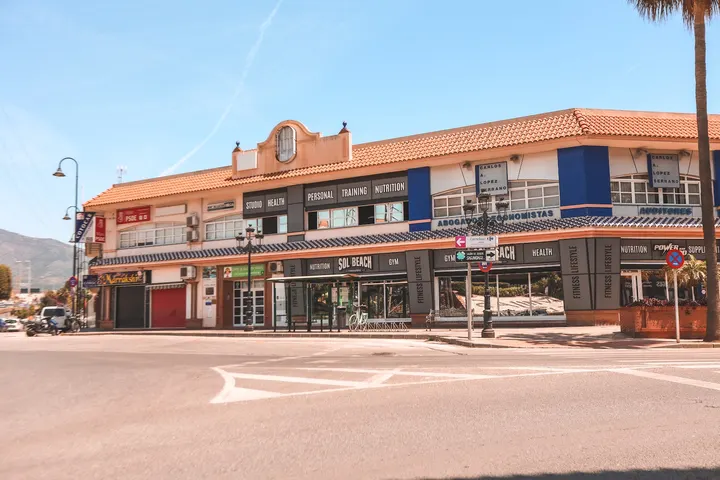 Sol Beach Fitness Lifestyle Avda de Mijas (Mijas costa) — estudio de fitness-studio en Las Lagunas de Mijas — 3