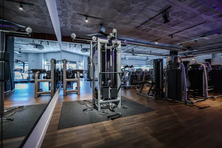 Solbeach Fitness Center — Estudio de fitness en Las Lagunas de Mijas