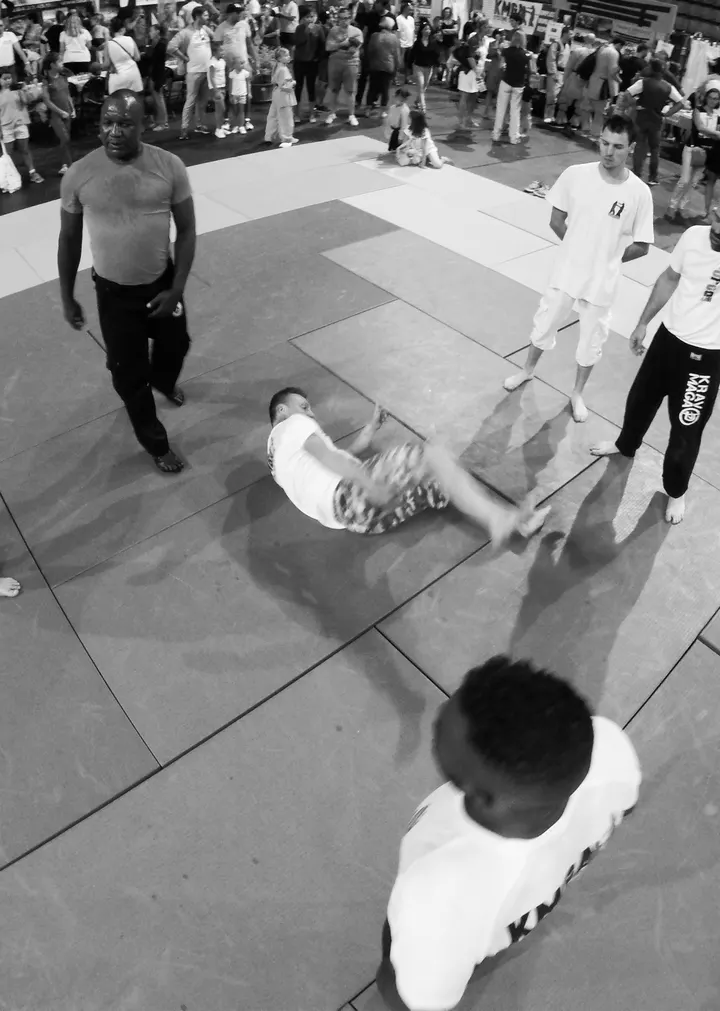 Krav maga gard académie — Arts martiaux au Moulin Gazay, Nîmes