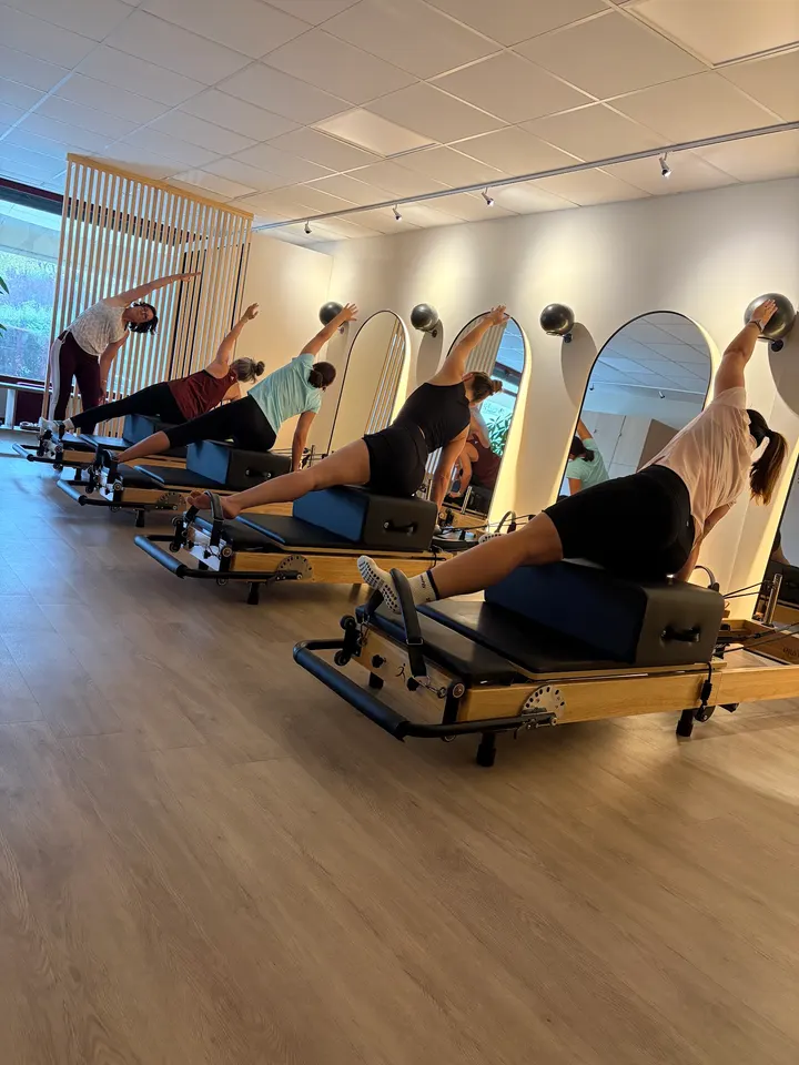 DMN STUDIO PILATES REFORMER — Pilates au Mesnil-Saint-Denis