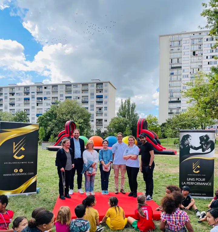 Le Colisée Olympic Club — Arts martiaux à Raspail, Tours
