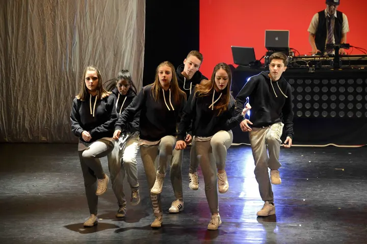 ATTITUDE DANSE — Danse à Port Sec, Reims
