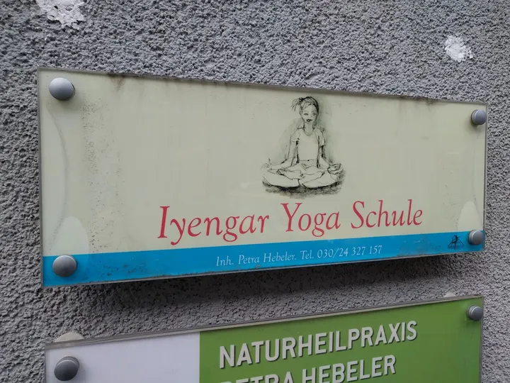 Iyengar Yoga Schule — yoga-studio in Prenzlauer Berg, Berlin — 2