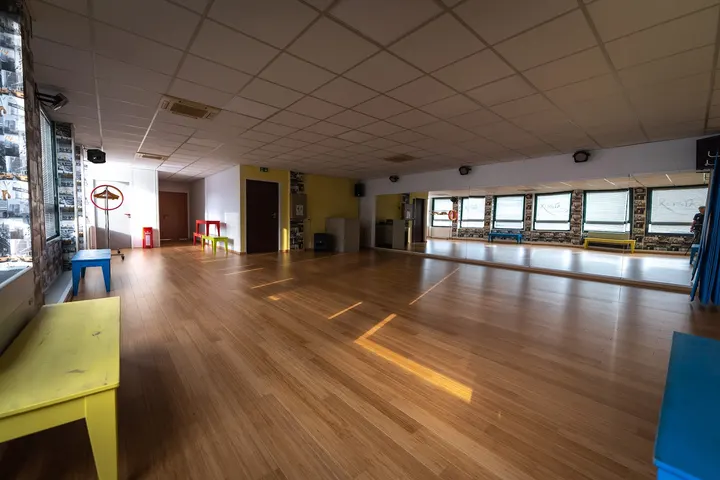 Kosta Danse — Danse à Secteur 4, Grenoble