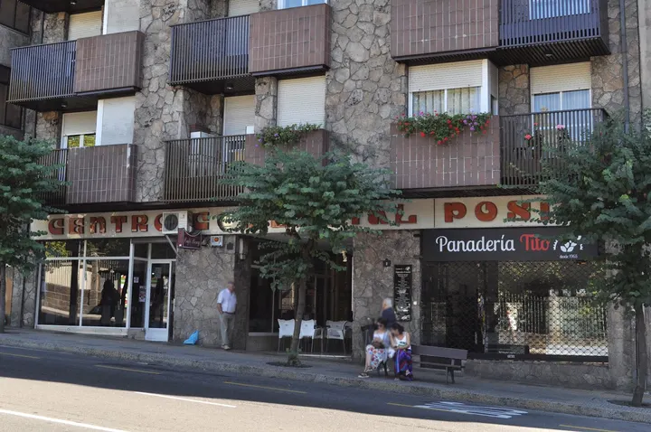 Malecón Estudio de Baile — baile-studio en Ourense — 3