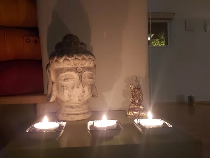 Surya Yoga. Rocio de la Rosa — yoga-studio en Sevilla — 3