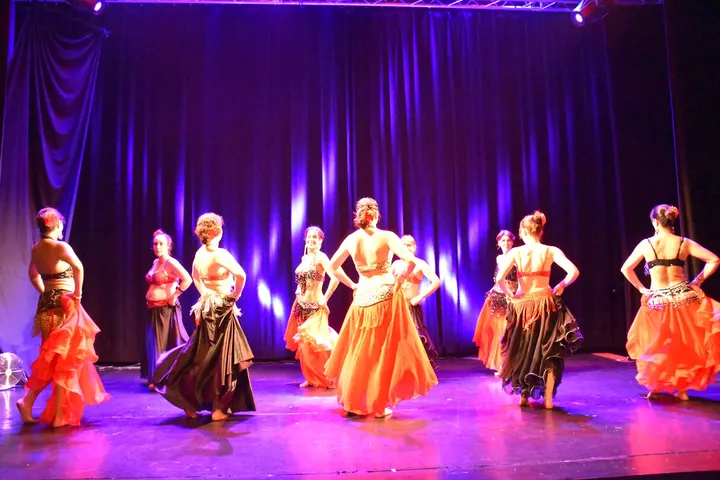 Les Orientales, danse modern' orientale — danse-studio à Gares, Montpellier — 2