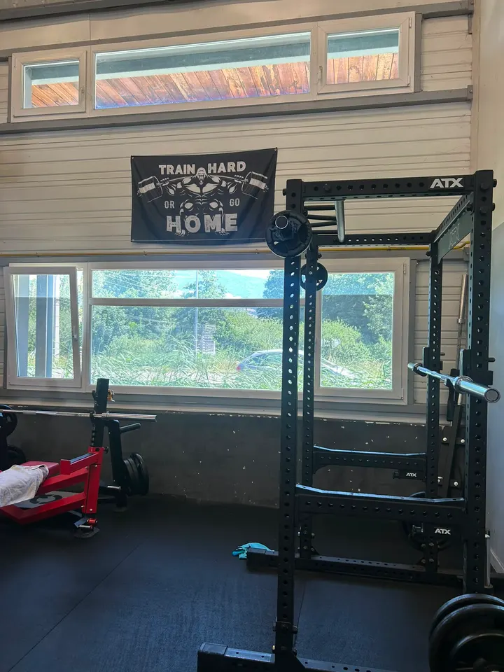 Anthrafit — salle de fitness-studio à Susville — 4
