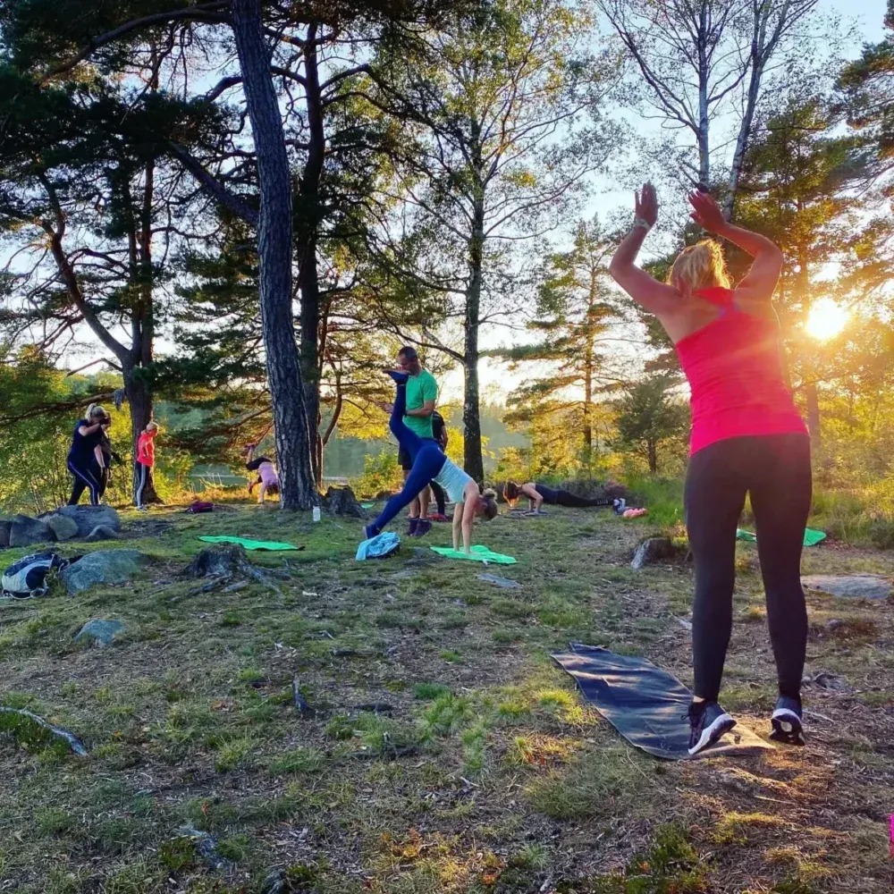 Motionskicken - Utomhusträning Öjersjö — bootcamp-studio i Öjersjö — 2