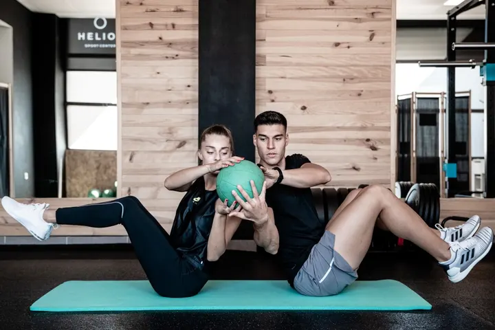 Helios Sport Center — entrenamiento personal-studio en Ermita, Parla — 2