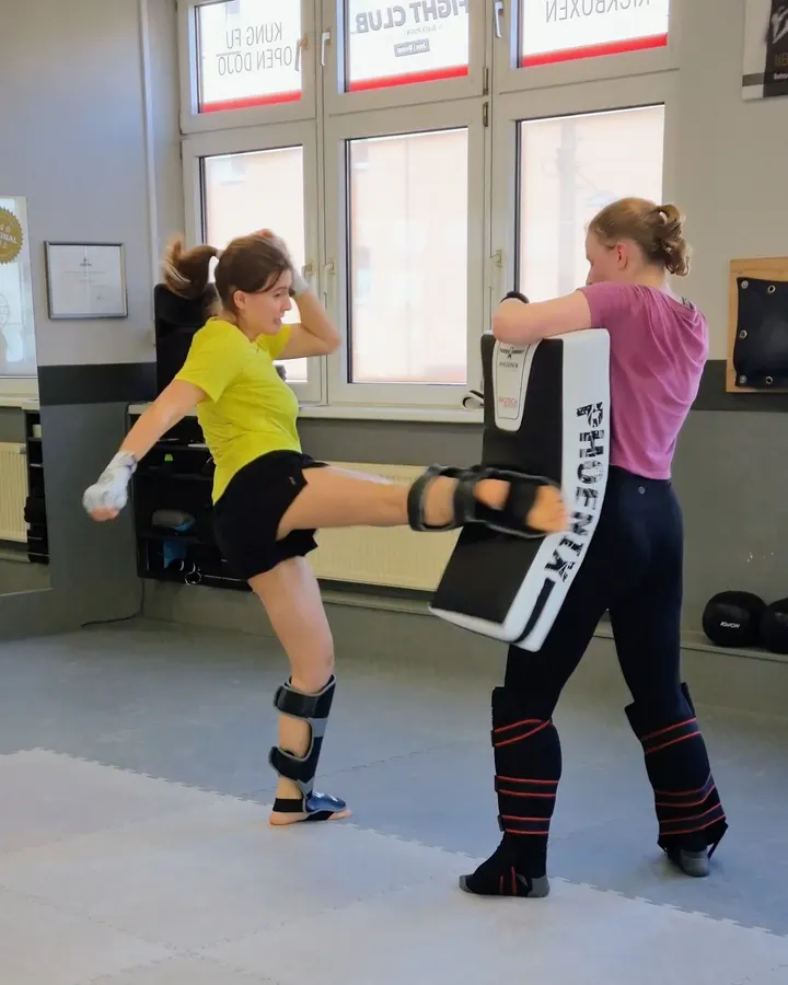 Kick'n'Punch Jena — Kickboxen in Jena-Süd, Jena