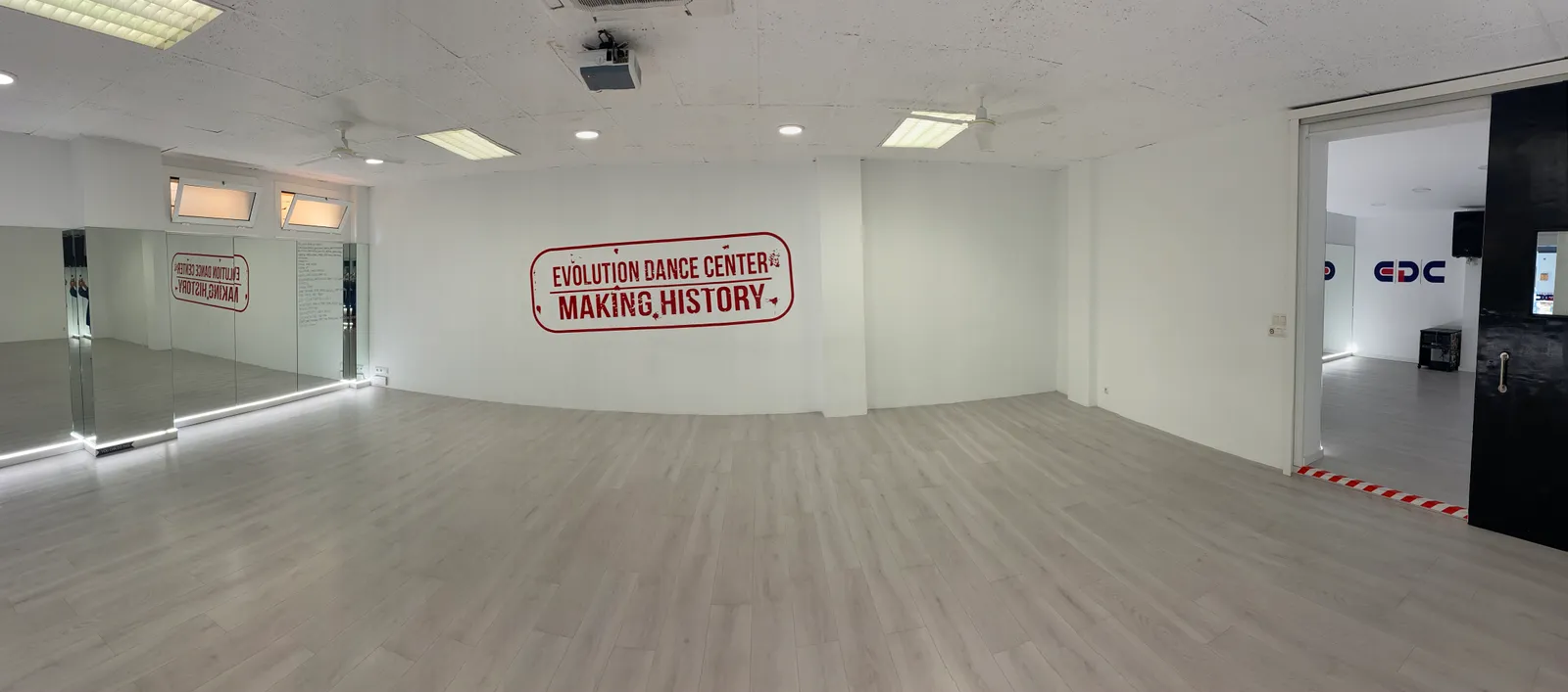 Evolution Dance Center — baile-studio en Girona — 3