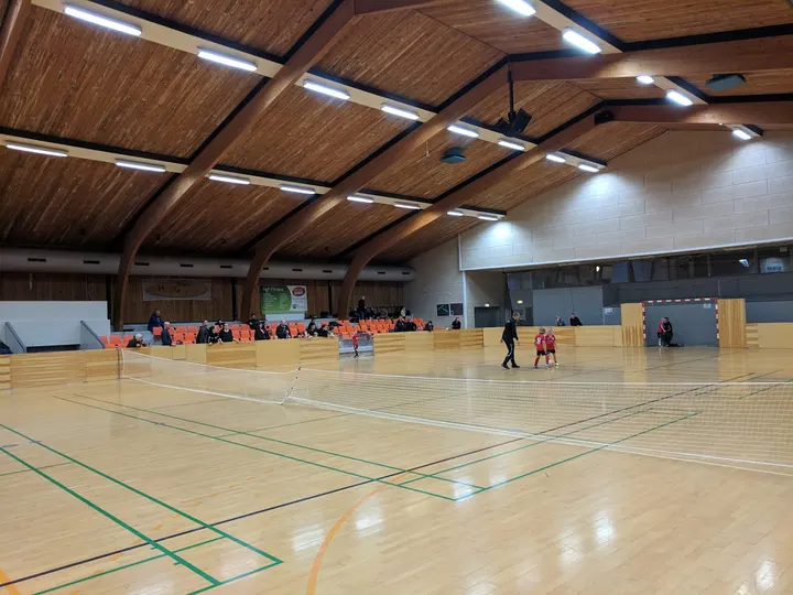 Dronningborg-Hallen — træningsstudio i Tjærbybæk, Randers — 3