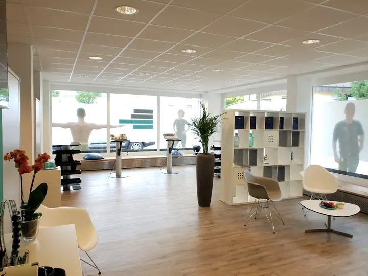 EMS-LOUNGE Kelkheim — ems-training-studio in Kelkheim (Taunus)-Hornau — 3
