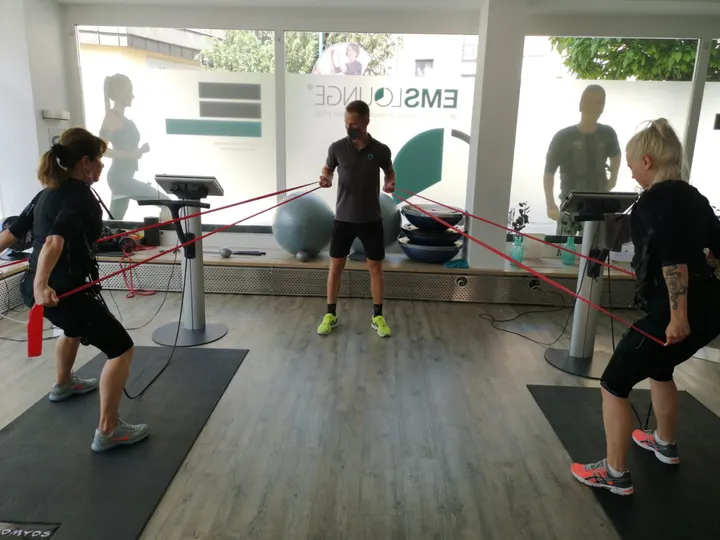 EMS-LOUNGE Kelkheim — ems-training-studio in Kelkheim (Taunus)-Hornau — 5