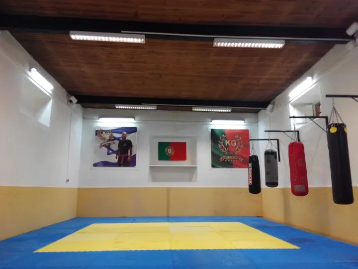 Defesa Pessoal KG — artes marciais-studio em Lisboa — 3